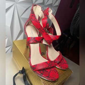 Kenneth Cole heels
